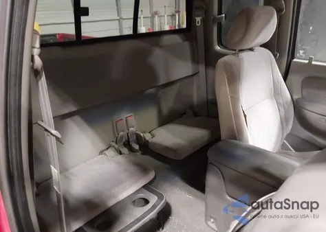 2002 Toyota Tacoma Base V6 из США, поврежденный, VIN 5TEWN72N62Z029731